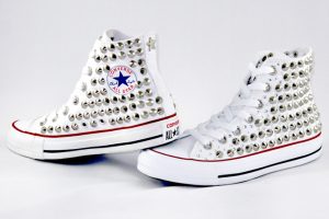 converse borchie e brillantini
