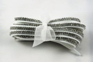 lilly-lab-laccio-strass-bianco-argento