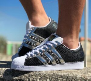 Adidas Superstar Personalizzate Pitone Nero & Borchie
