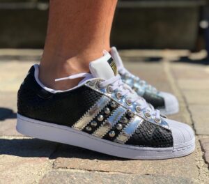 Adidas Superstar Personalizzate Pitone Nero & Borchie