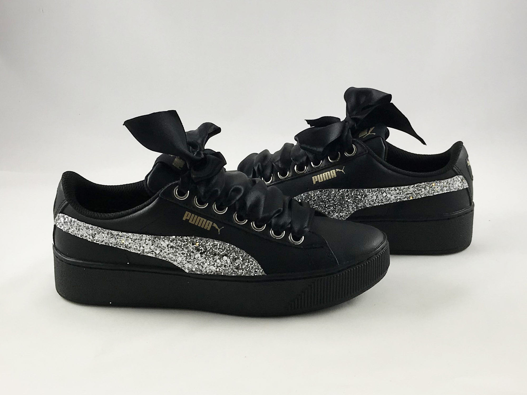 vikky platform black