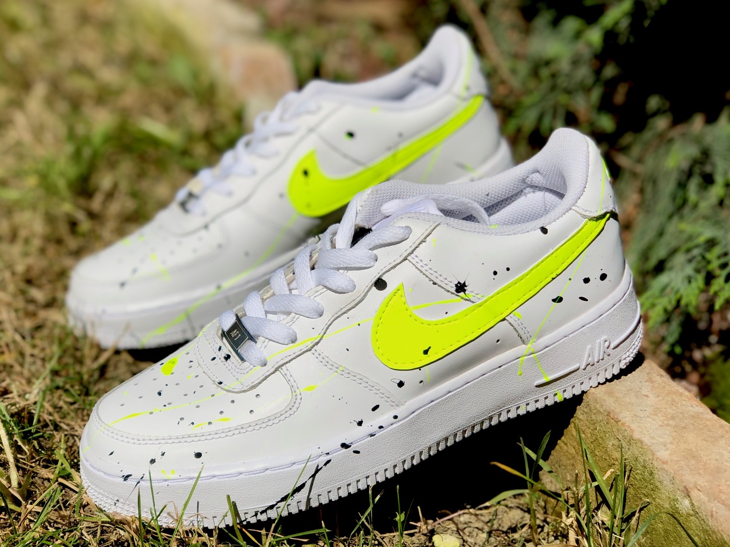 nike air force one fluo