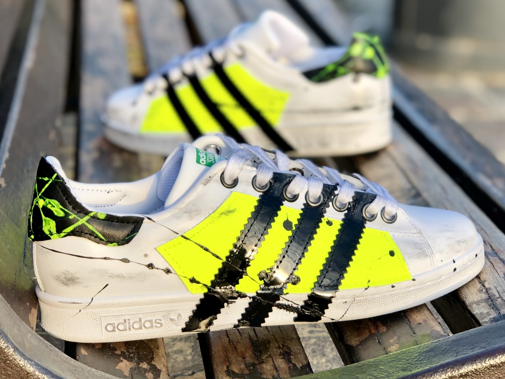 Adidas Stan Smith custom Dirty Fluo Giallo | LLab scarpe personalizzate