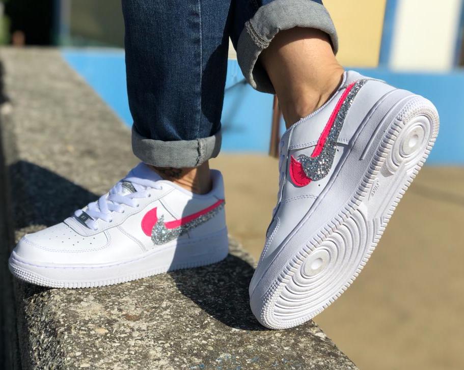 nike silver fuxia