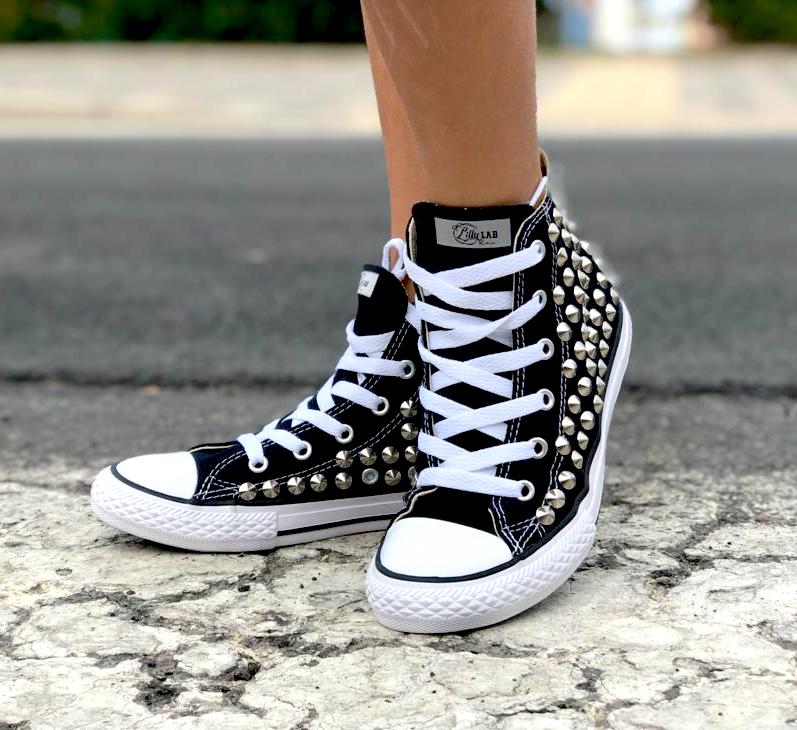 total black converse