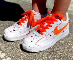 Nike Air Force One Custom Baffo & Laccetti Arancio Dirty