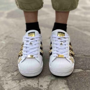 Adidas Superstar Personalizzate Cavallino Maculato, Borchie e Stelline