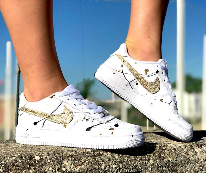 nike air force baffo oro