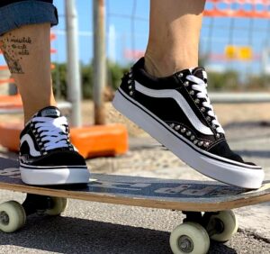 Vans Custom Old Skool Borchie