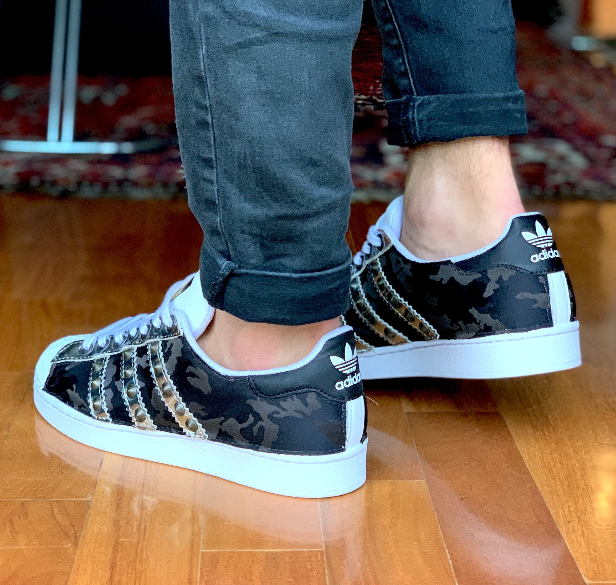 Adidas superstar specchio top