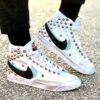 Nike Blazer Customized Borchie, Doppio Swoosh & Sporcatura Vintage