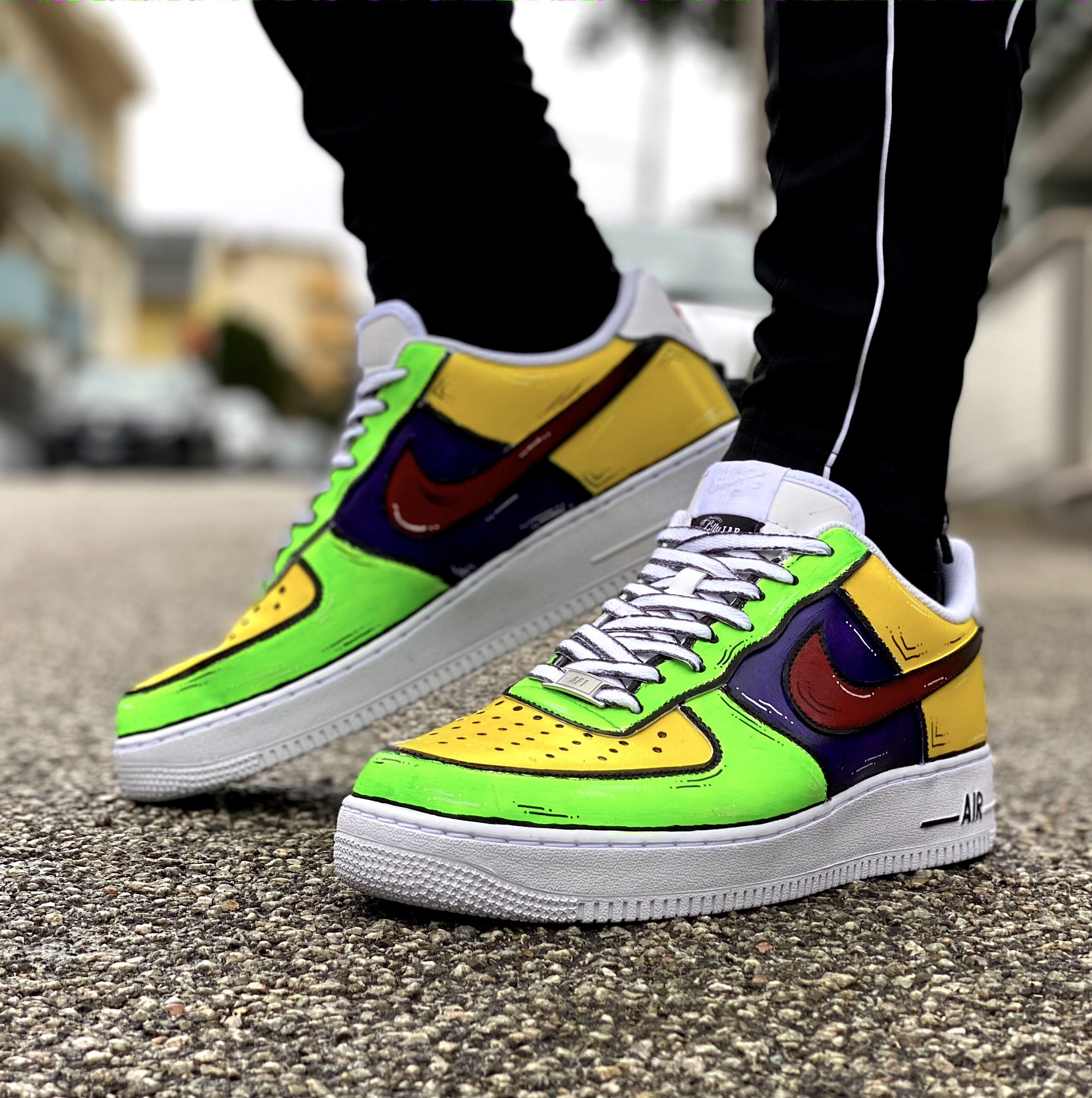 Nike Air Force One Custom Cartoon Fluo | Lillylab Scarpe ... Nike Air Force One Custom Cartoon Fluo | Lillylab Scarpe ...