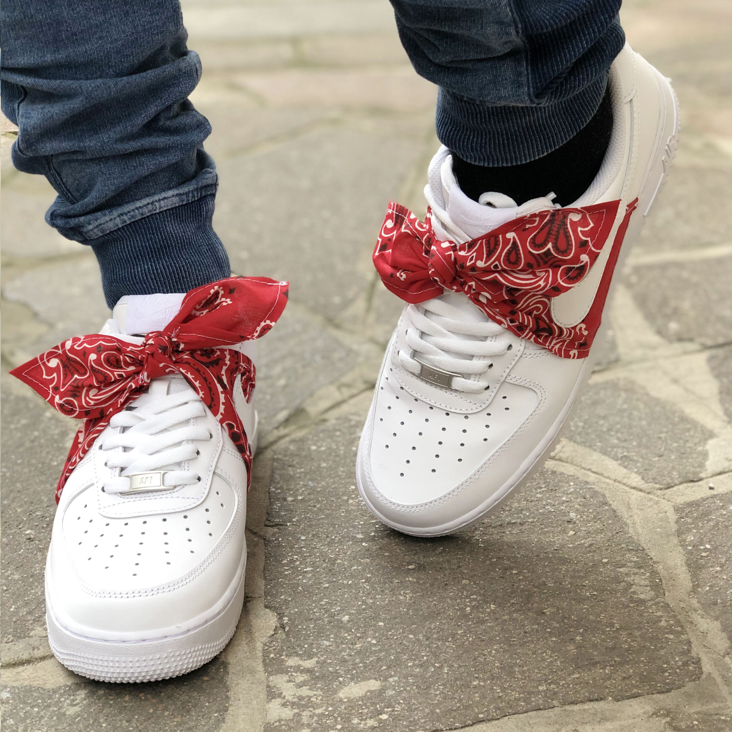 Nike Air Force One Custom Bandana Rossa Fiocco