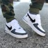 Nike Air Force One Custom Swoosh Effetto Goccia Nero & Anteriore Dipinto A Mano Grigio
