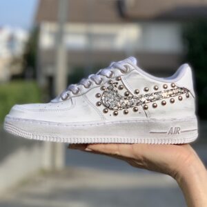 Nike Air Force One Custom Swoosh Argento Squamato, Borchie & Sporcatura Vintage