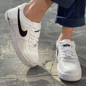 Nike Air Force One Custom Swoosh & Sporcatura Color Vinaggia - Wine