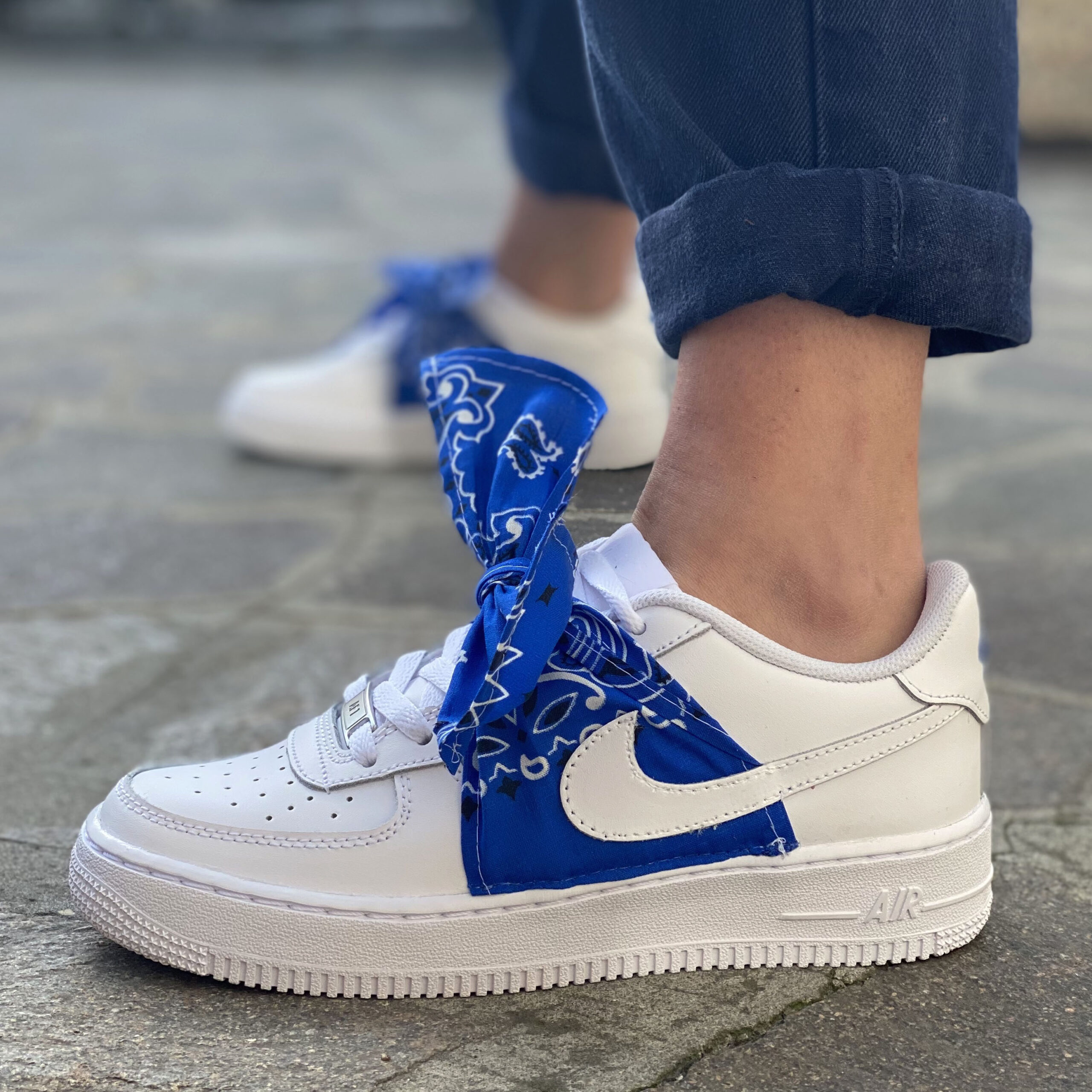 Nike Air Force One Custom Bandana Blu Con Fiocco Nike Air Force One Custom Bandana Blu Con Fiocco