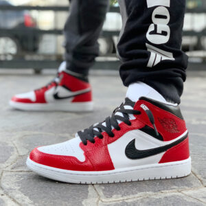 Jordan 1 top nere e bianche