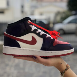 Nike Jordan 1 Custom Viola, Rosso Con Inserti & Laccetti Bianco