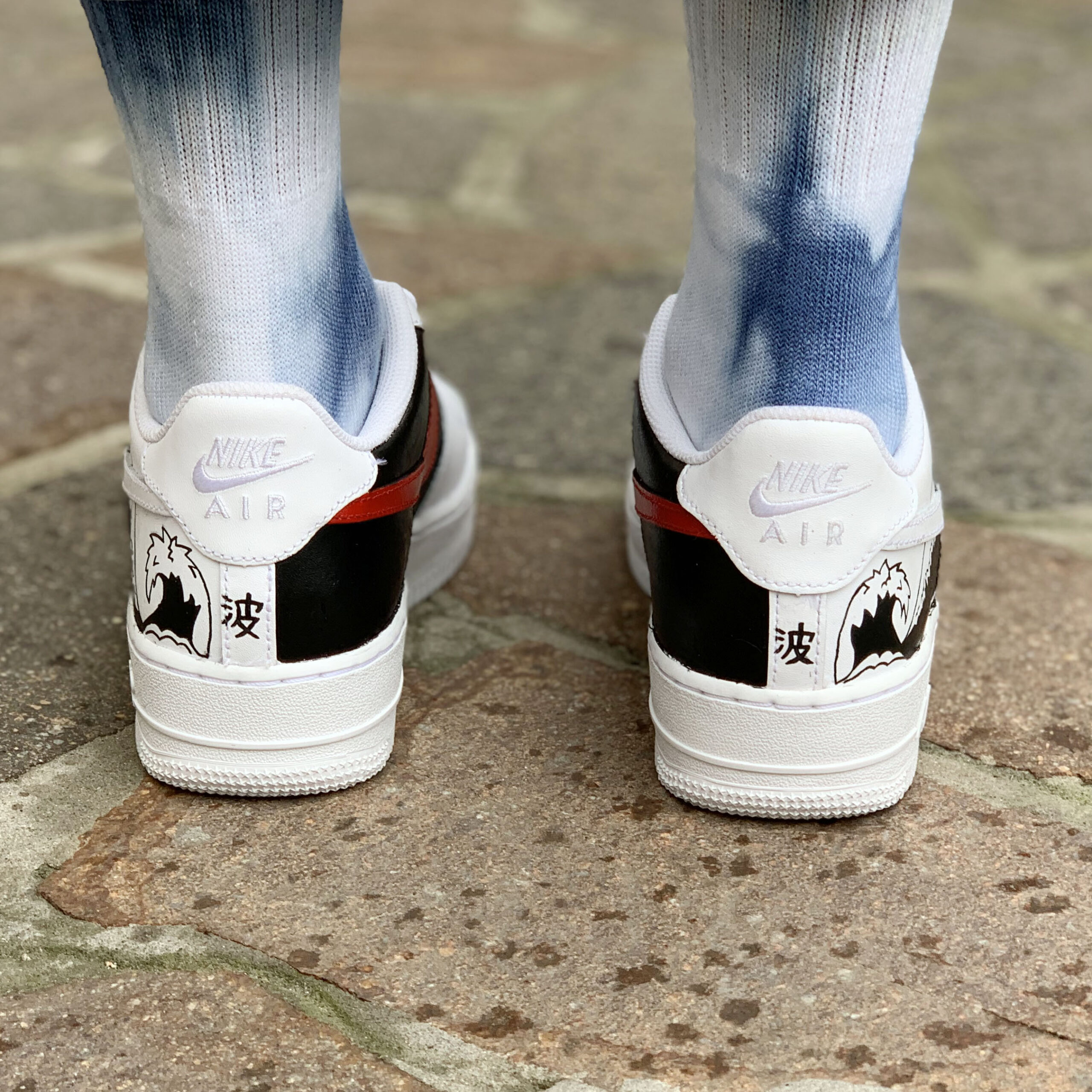 Nike Air Force One Custom Dipinte A Mano Onda Japan Nera