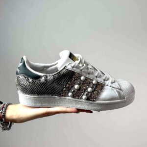 Adidas Superstar Personalizzate Squamato, Borchie e Perle