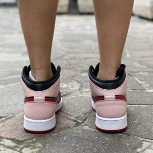 Nike Jordan 1 Custom Rosa, Rosso Con Inserti & Laccetti Neri