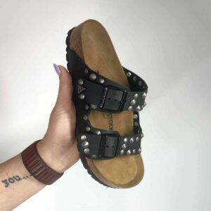 Birkenstock Arizona Personalizzate Base Nera Borchie Miste Satinate Alternate