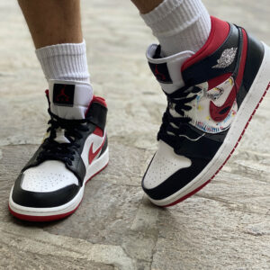 Nike Jordan 1 Custom Dipinta a Mano Maschera Veneziana