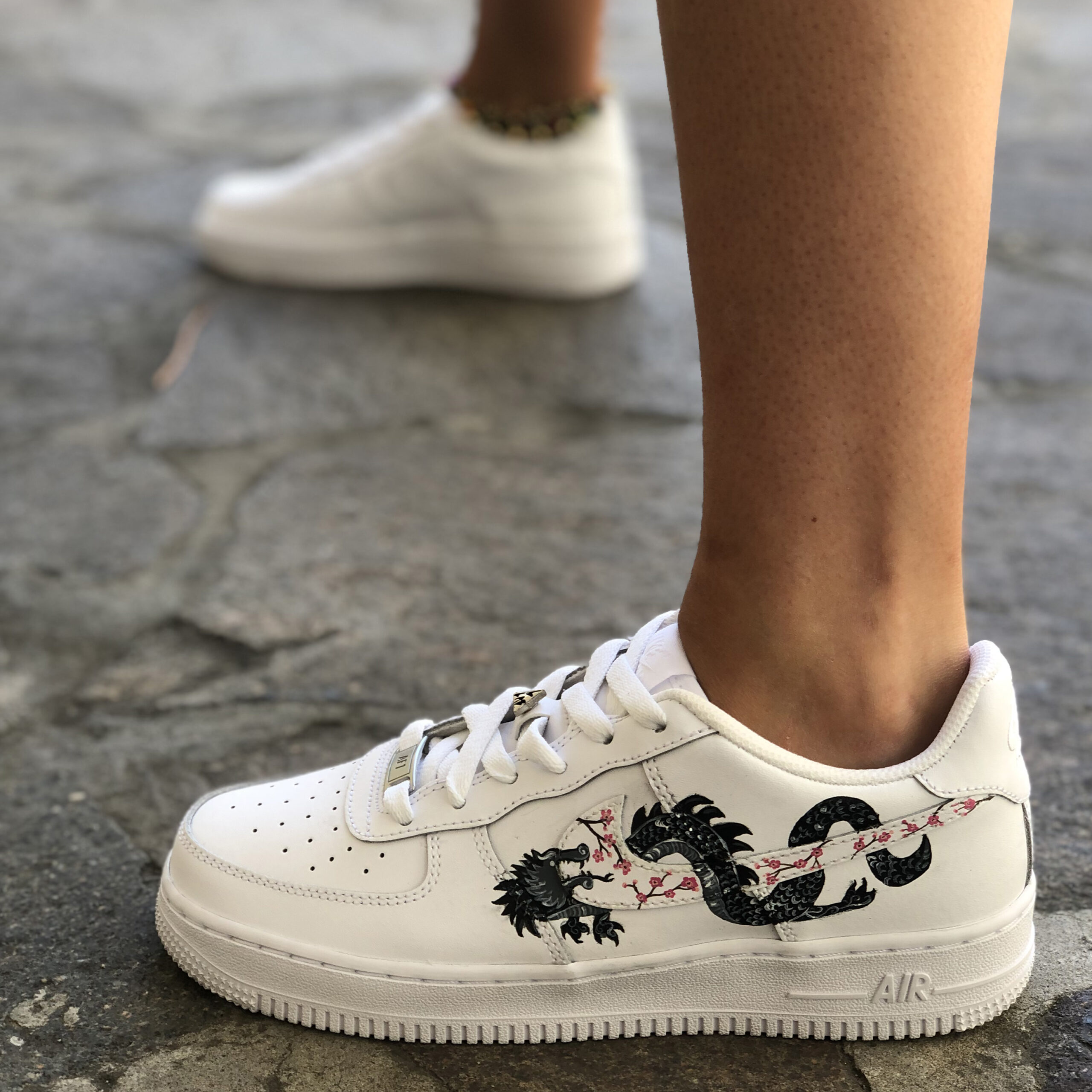 Nike Air Force One Custom Dipinte A Mano Black & Grey Dragon