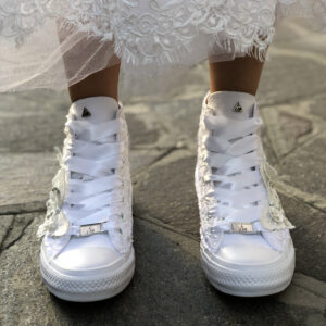 Converse Personalizzate Sposa Farfalle, Perle, Strass, Pizzo e Lacci Raso