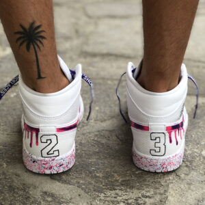 Nike Jordan 1 Custom Swoosh Effetto Goccia, Sporcatura Fucsia e Viola e Laccetti Viola