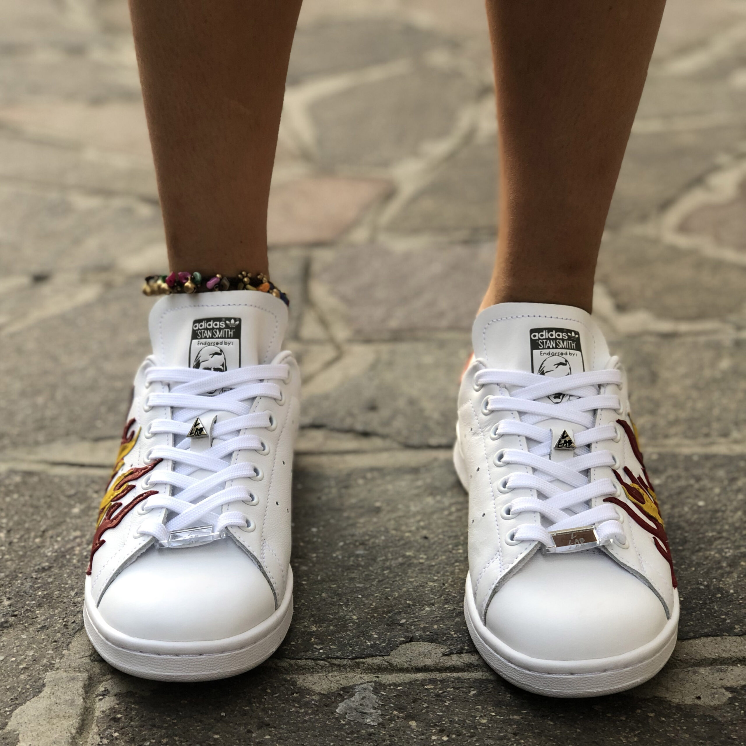 Adidas Stan Smith Personalizzate Cucite e Dipinte a Mano "Fire"