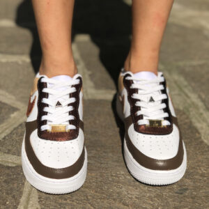 Nike Air Force One Custom Dipinta a Mano Beige, Bronzo e Marrone Swoosh in Cuoio