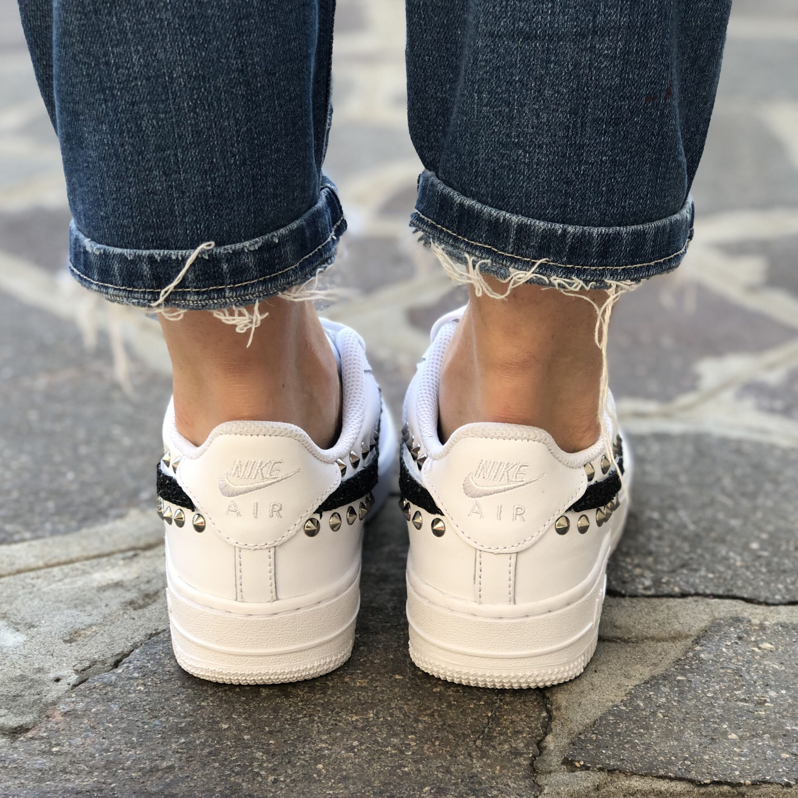 Nike Air Force One Custom Glitter Nero e Borchie Piatte