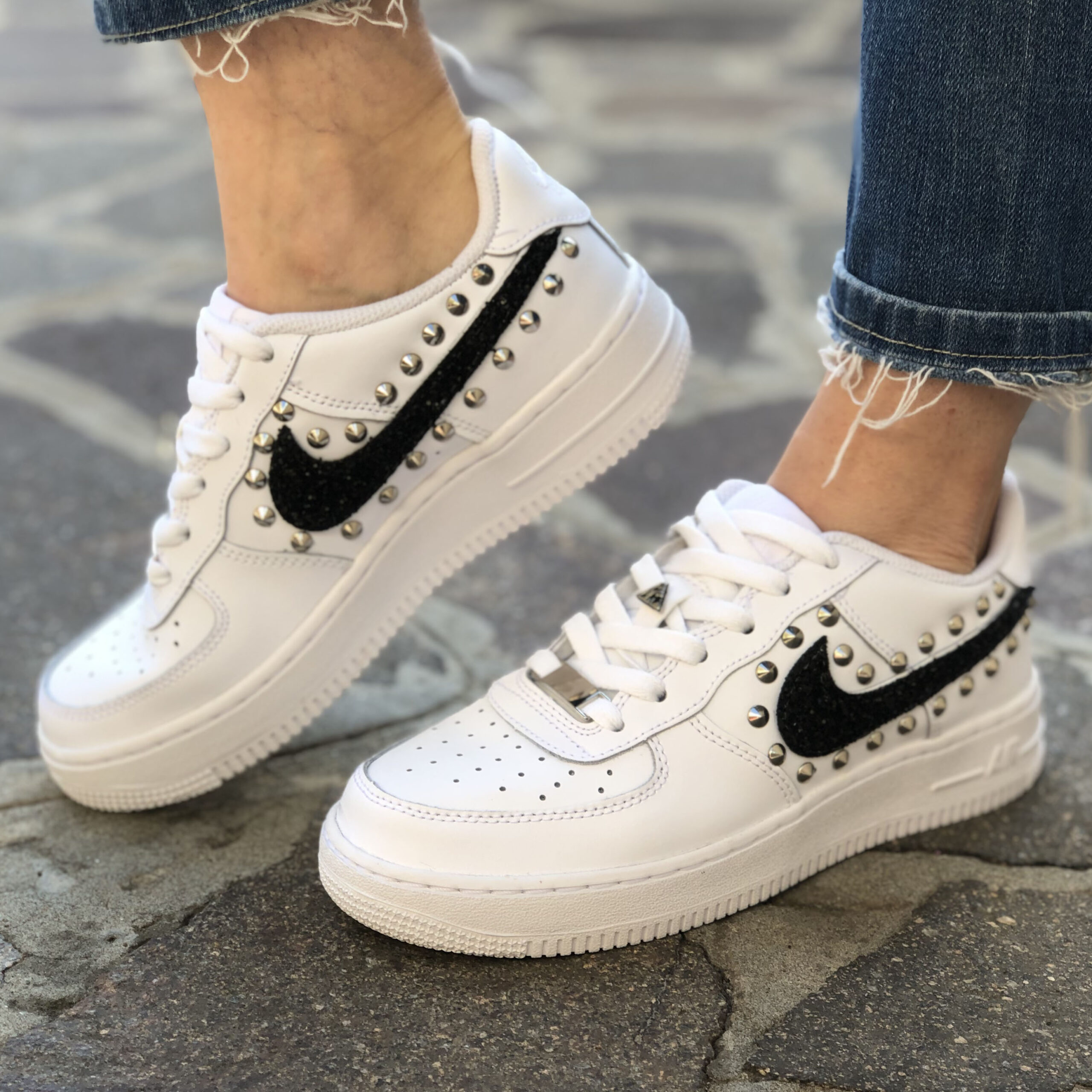 Nike Air Force One Custom Glitter e Borchie LLab Scarpe Custom