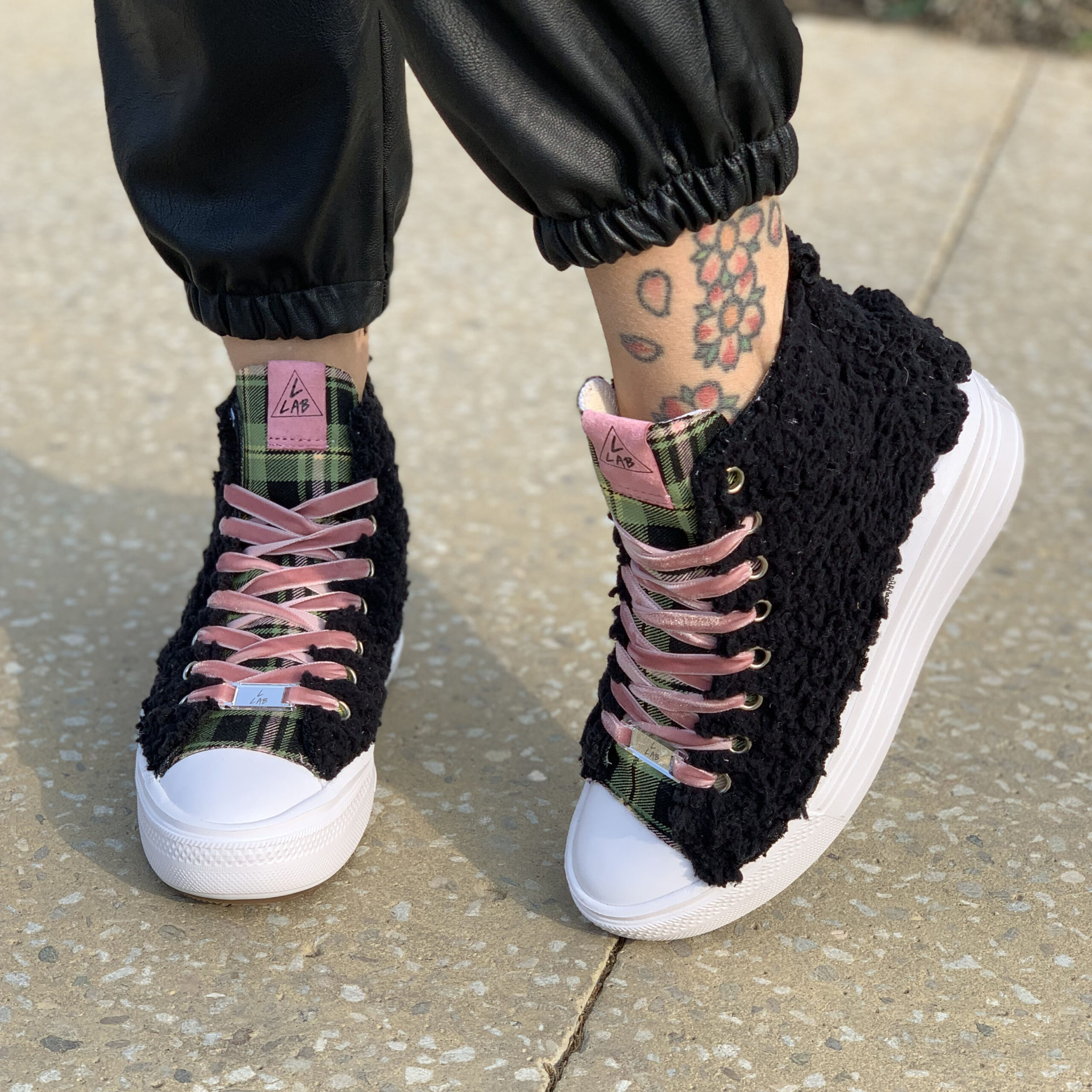 Converse All Star Personalizzate Platform Move Teddy Black laccetti Rosa