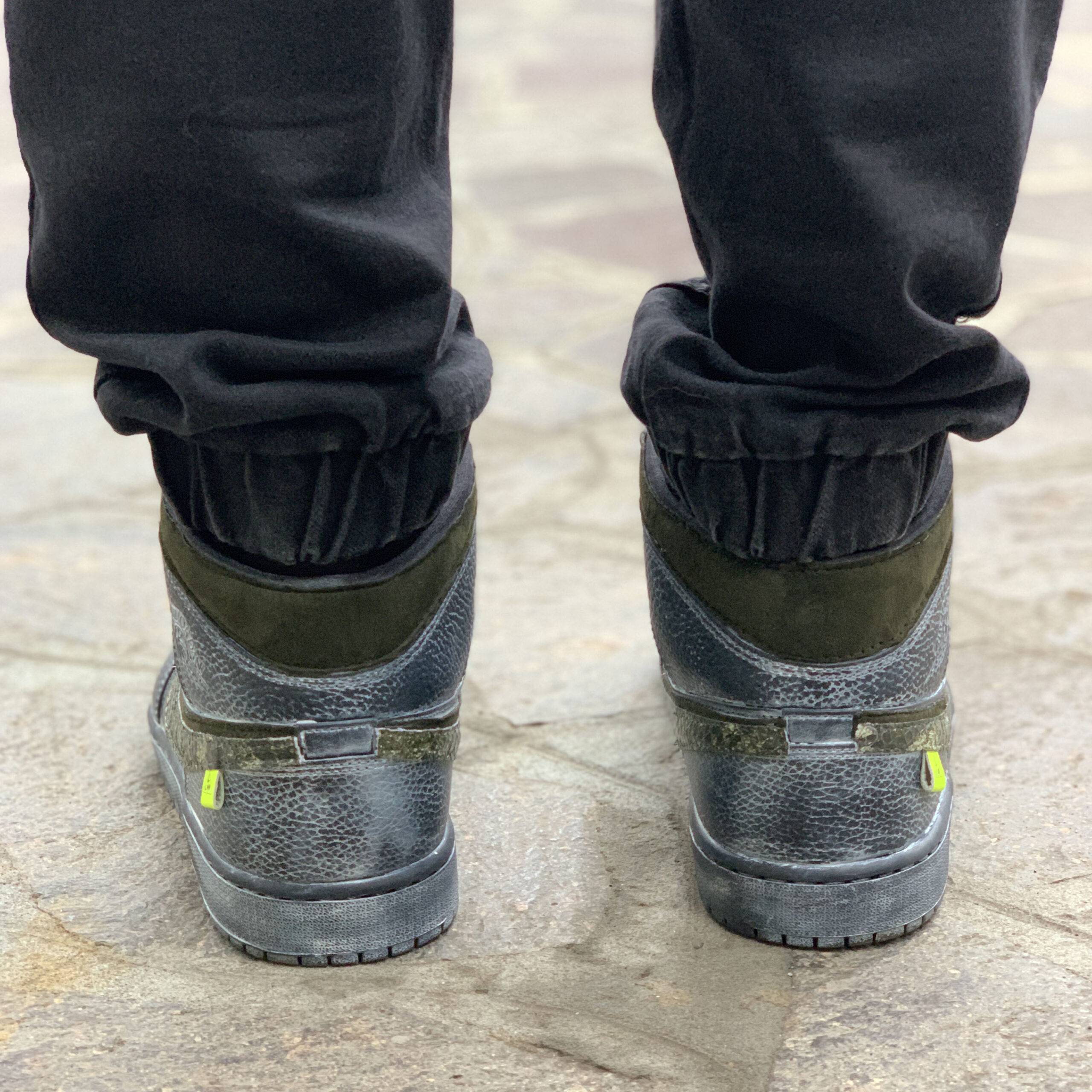 Nike Jordan 1 Custom Délavé Con Doppio Swoosh e Inserti Squamato