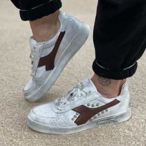 Diadora Personalizzate Game Logo Marrone Perlato, Borchie e Sporcatura Vintage