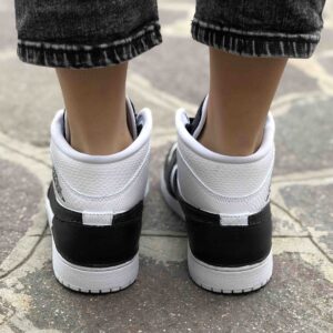 Nike Jordan 1 Custom Inserti in Pelle Nera Vol.2
