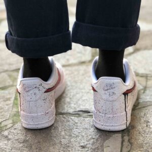 Nike Air Force One Custom Swoosh Goccia e Sporcatura Rosso & Nero