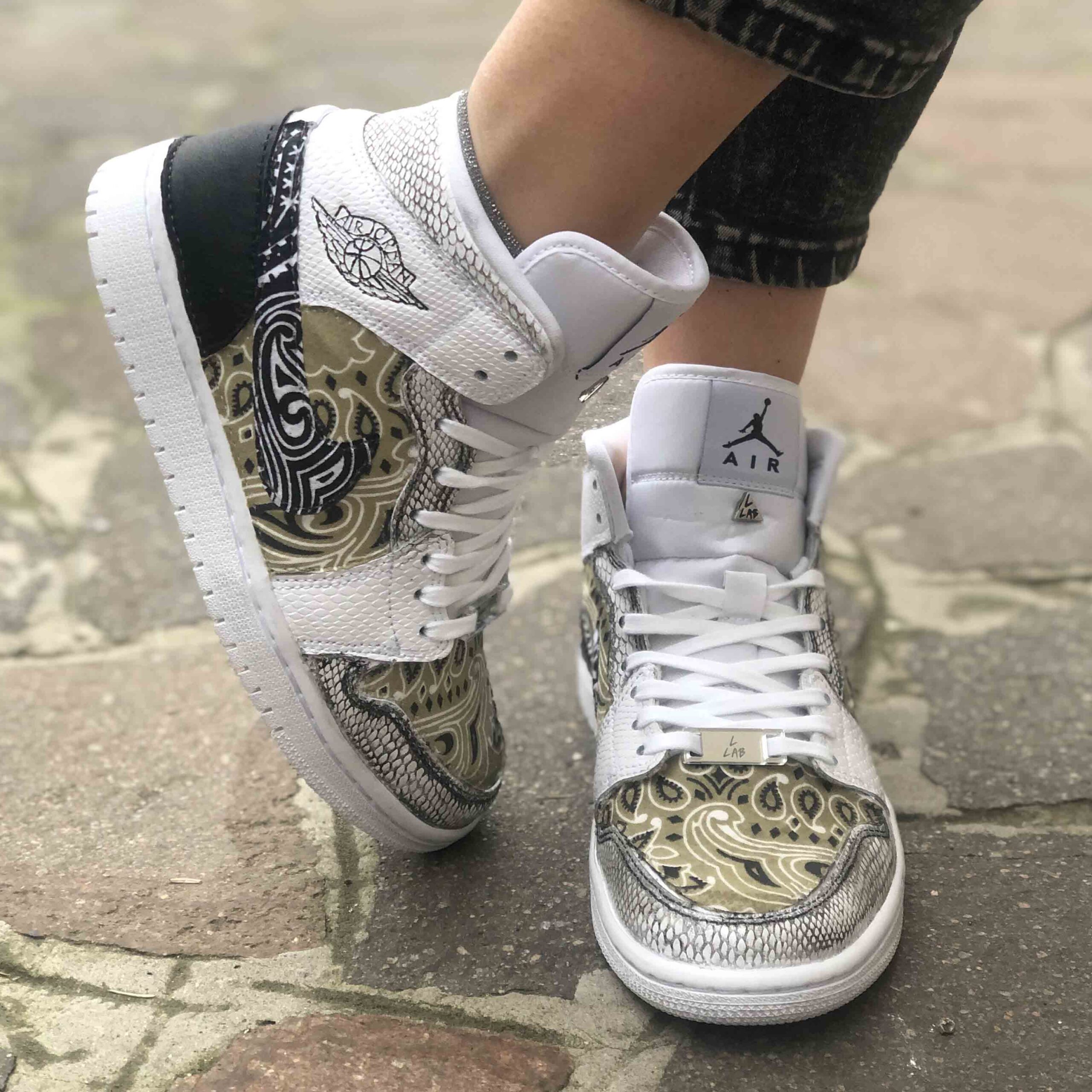 Nike Jordan 1 Custom Delavè Bandana Nera e Gialla