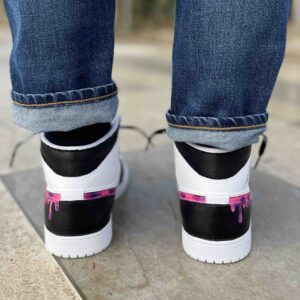 Nike Jordan 1 Custom Swoosh Effetto Goccia, Inserti cuciti a mano e Lacci Neri