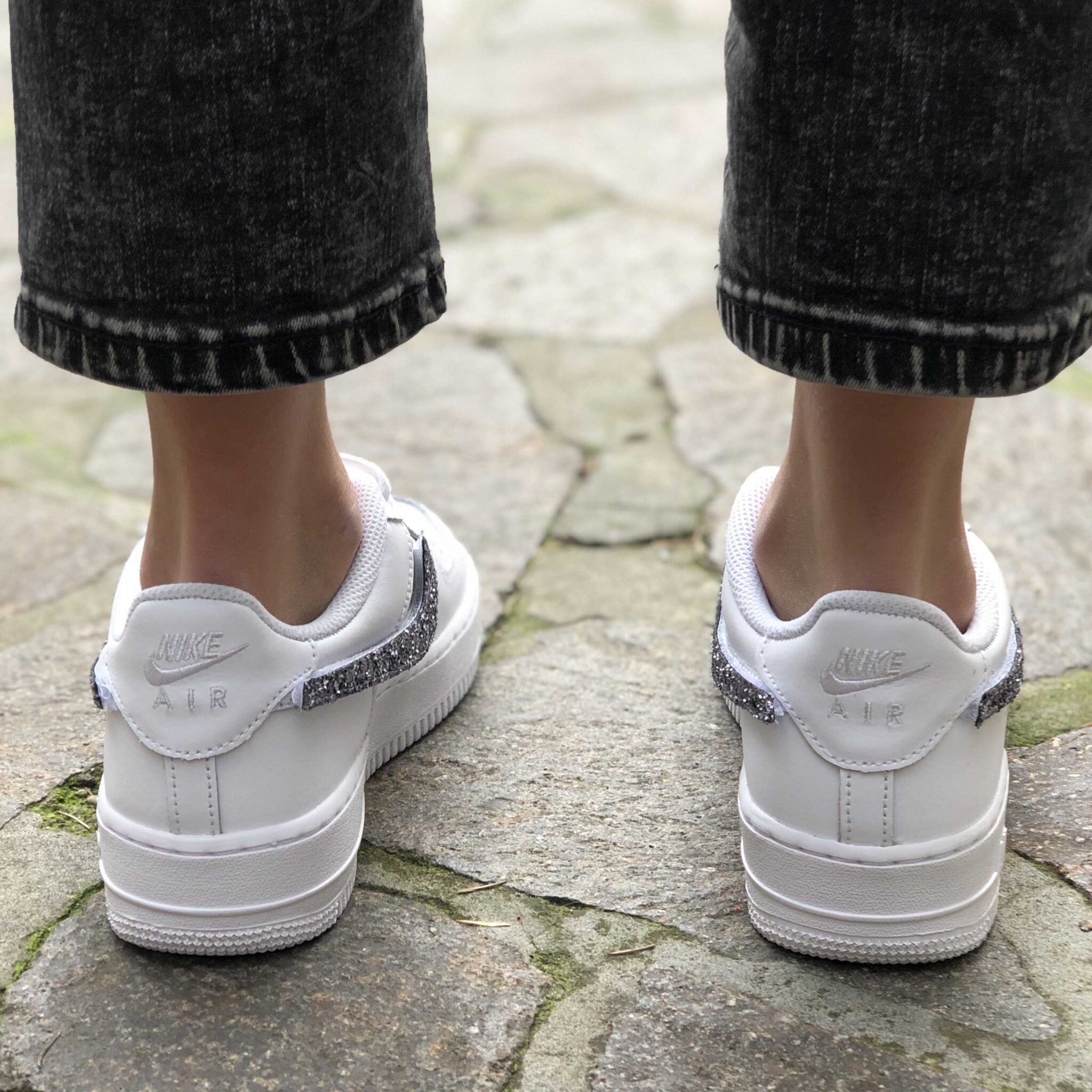 nike air force 1 grey glitter