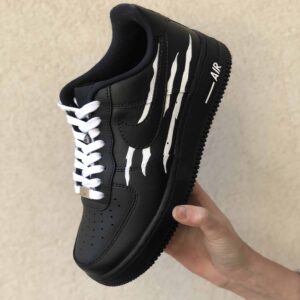 Nike Air Force One Custom Swoosh Con Graffio & Lacci Bianchi