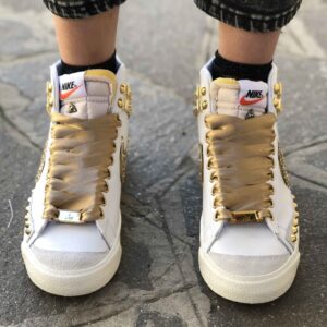 Nike Blazer Customized Swoosh Glitter, Catene, Borchie Oro e Lacci Raso
