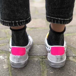 Nike Blazer Basse Customized Borchie, Talloncino Fucsia e Lacci Blu