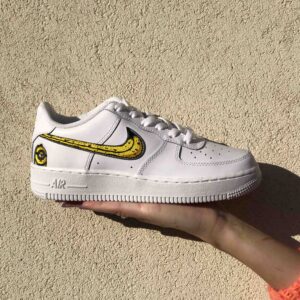 Nike Air Force 1 Disegnate Custom Banana e Ukulele