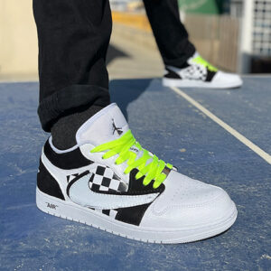 Nike Jordan 1 Custom Low Dipinta a Mano Scacchi, Doppio Swoosh Rovesciato e Lacci Giallo Fluo
