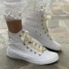 Converse All Star Personalizzate Sposa Macramè, Laccetti Avorio e Dettaglio Oro con Scritta Dipinta a Mano