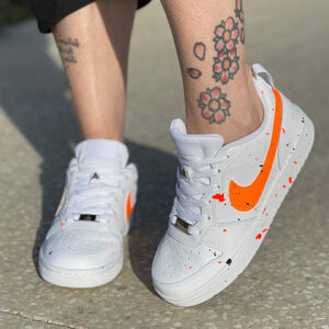 Nike Court Vision Custom Dipinte a Mano Swoosh Arancio Fluo